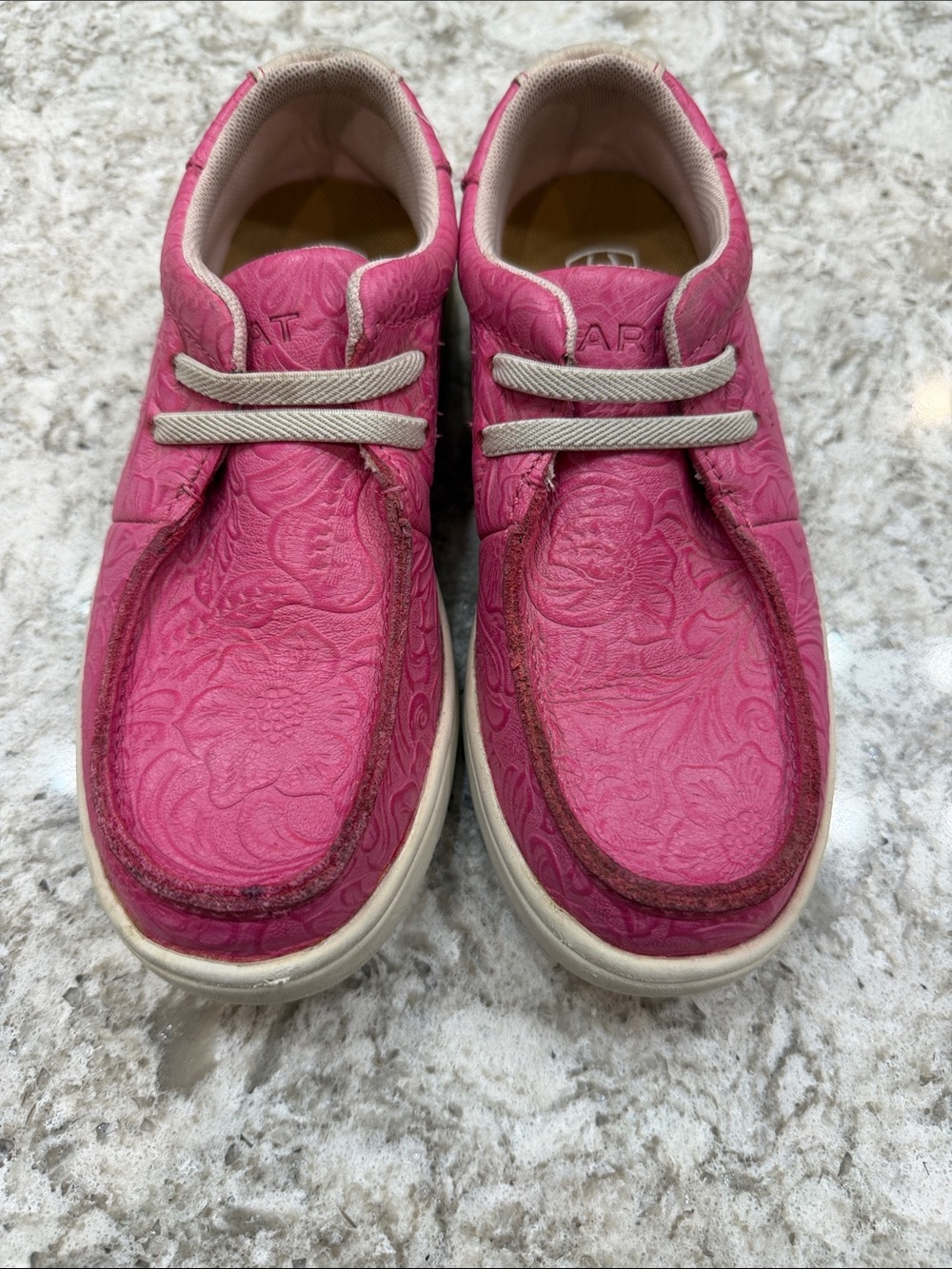 Girls Ariat shoes